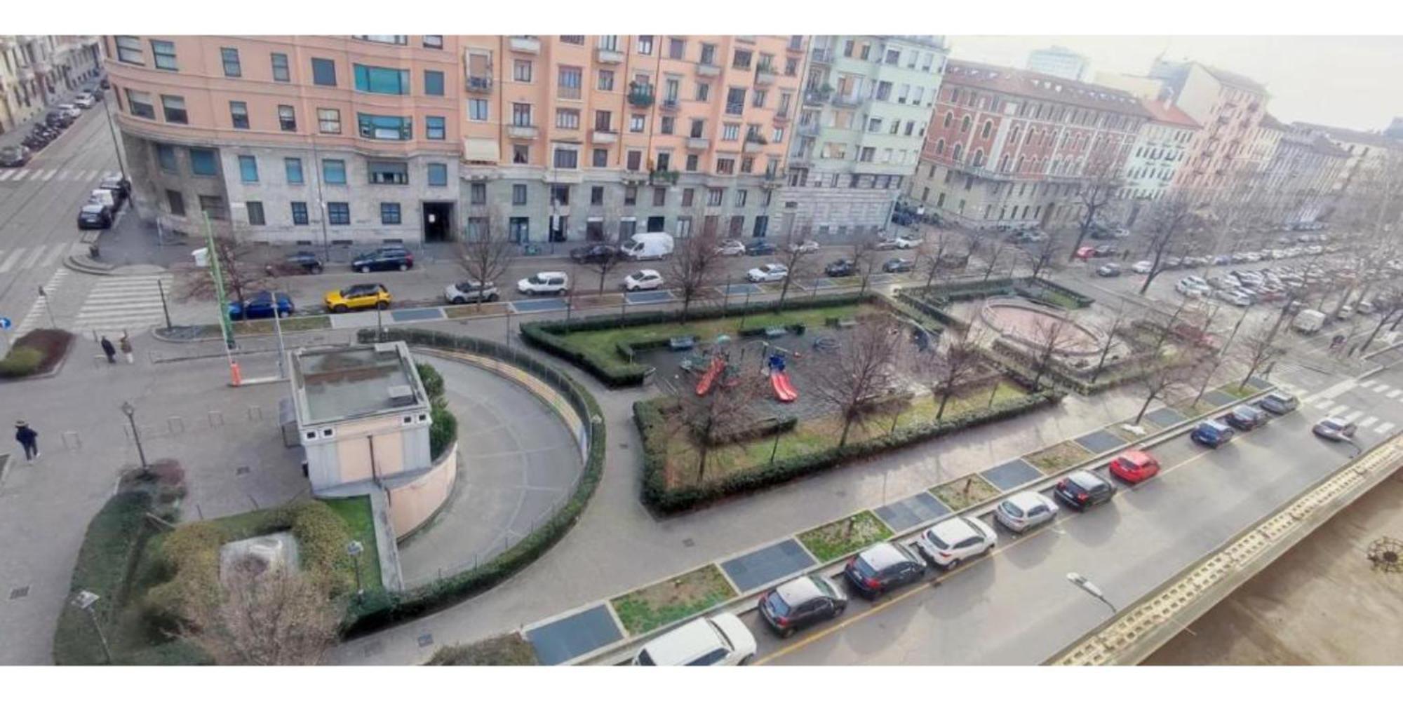 2 Bedroom Gem Near Milano Centrale Fast Wi Fi Kademy House 외부 사진